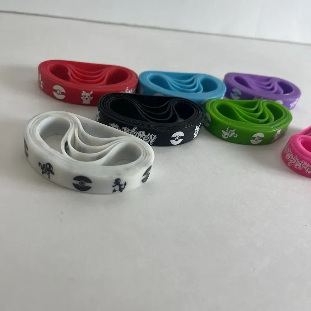 Lot Of 35 Pokemon Silicone‎ Wristbands 7-Colors Bracelet Wrist Band B&W Print